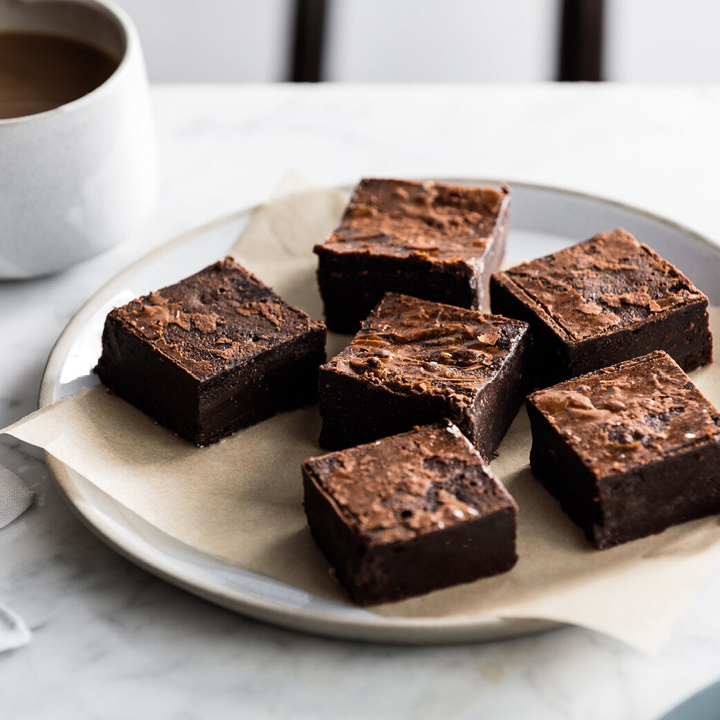 BanjosBakery's tweet photo. Happy #chocolateday! Celebrate with Chocolate Fudge Brownie to dust off those Thursday frownies 😊

#chocolate #chocoholic #brownies #ilovechocolate #banjosbakery #bakingthingsbetter https://t.co/cBLiNmRj3L