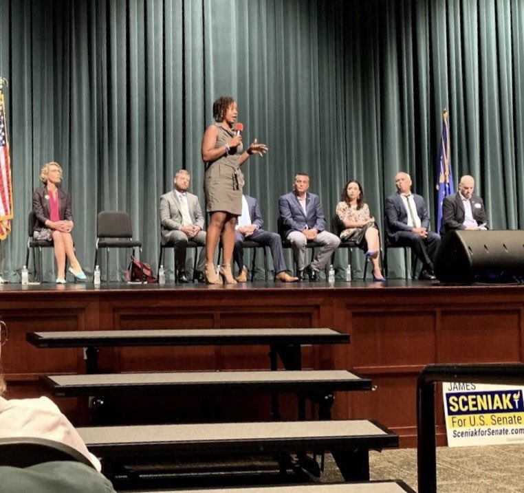 zenaiNdems's tweet photo. Coming to a county near you! We are rolling now friends! It's been great hearing what Hoosiers care about and explaining the importance of the State Auditor's role! 

Elkhart Co (Middlebury) today for a Townhall with the entire Statewide @INDems ticket! Thank you @in2dems! https://t.co/1u0nktJlzZ