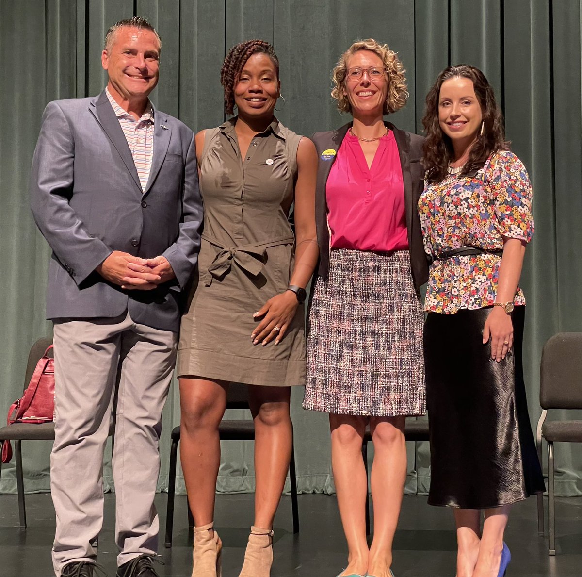 zenaiNdems's tweet photo. Coming to a county near you! We are rolling now friends! It's been great hearing what Hoosiers care about and explaining the importance of the State Auditor's role! 

Elkhart Co (Middlebury) today for a Townhall with the entire Statewide @INDems ticket! Thank you @in2dems! https://t.co/1u0nktJlzZ