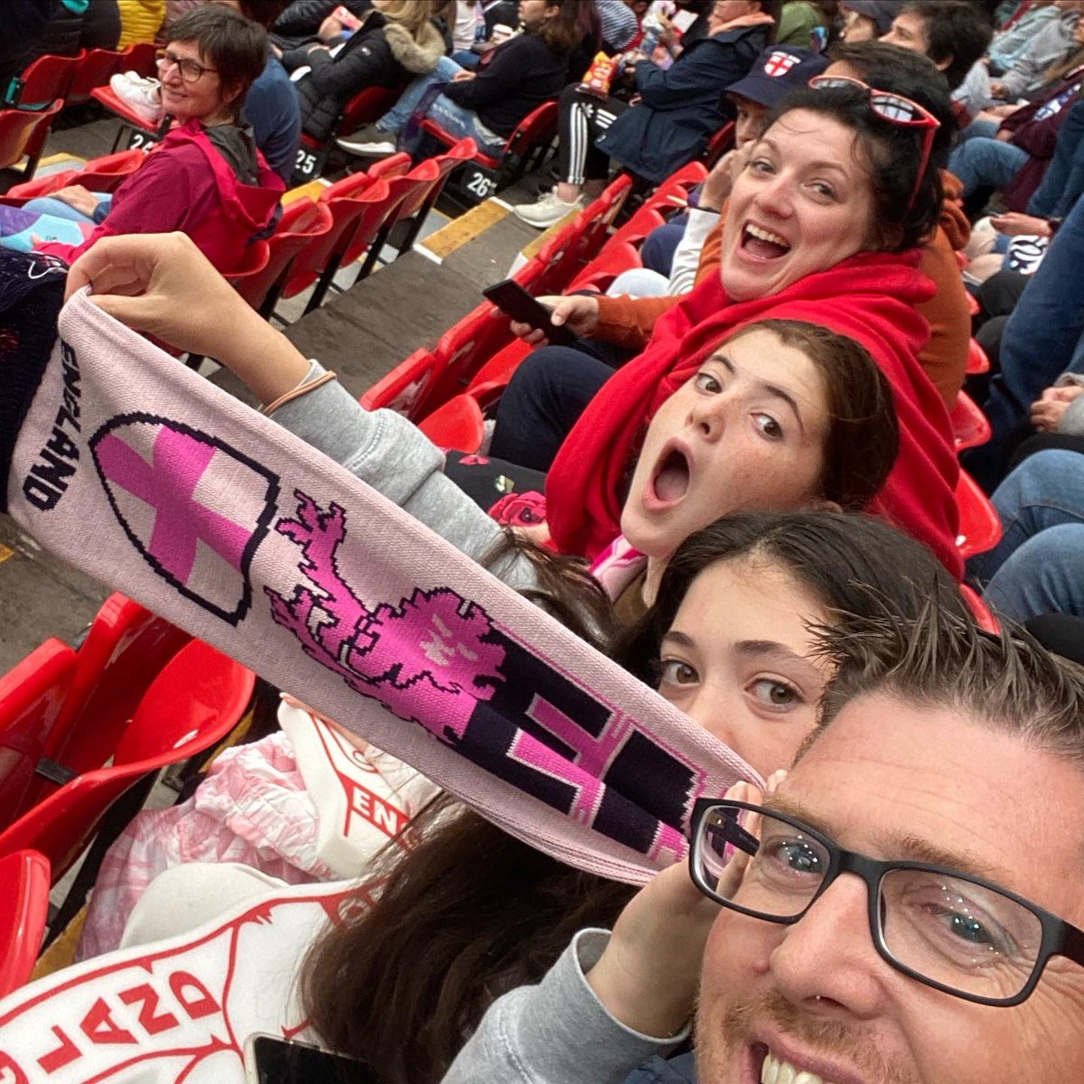 _JonBailey's tweet photo. A great day watching the @lionesses at Old Trafford for the start of their European campaign. #lionesses #england #women #football #empowerment #oldtrafford #education #life #weuro2022 https://t.co/BKlJAZMDyM