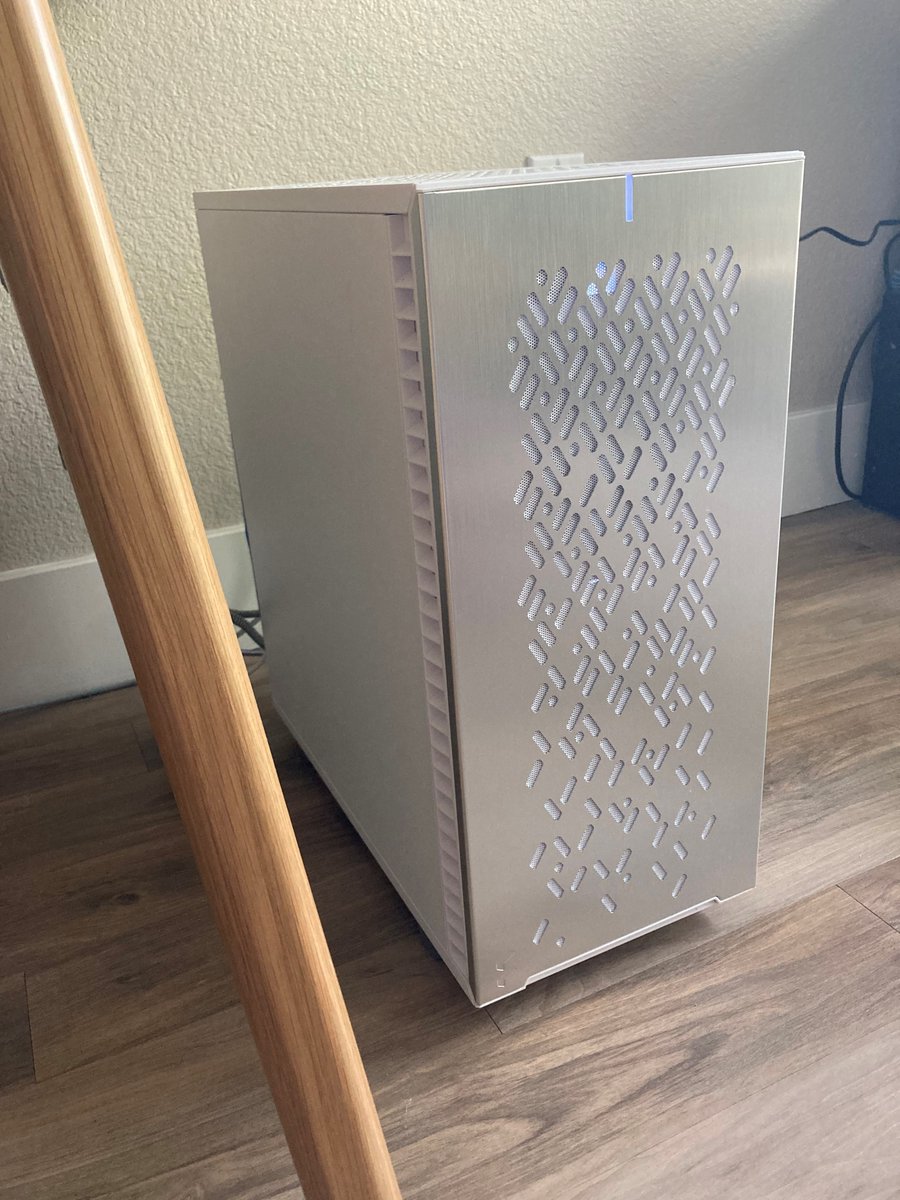 ModMyMods's tweet photo. Did you guys know we do Custom Panels for the Fractal Define 7?
Well we sure do! Let us help you get the airflow your case needs😎
https://t.co/JtRvaMnXR6
#Custom #CNC #Design #Fractal #Define7 #Airflow #CaseModder #CustomMade #PCMods #PCModding https://t.co/ABCRTKKIQN