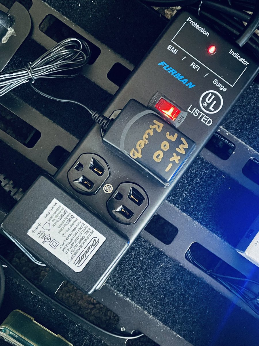alexgonbass's tweet photo. @FurmanPower on my board delivering clean power to my pedals ! Boy do I love me some furman power ! https://t.co/jzIdjI2CeA