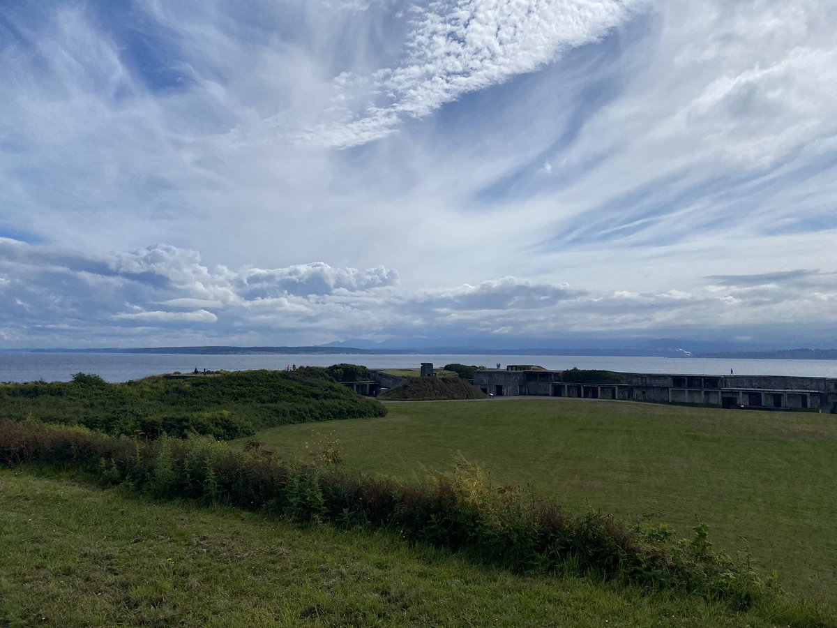 ZeemerDill's tweet photo. #PNW #FortCasey #Family #IslandLife https://t.co/oQTmgBDoBD