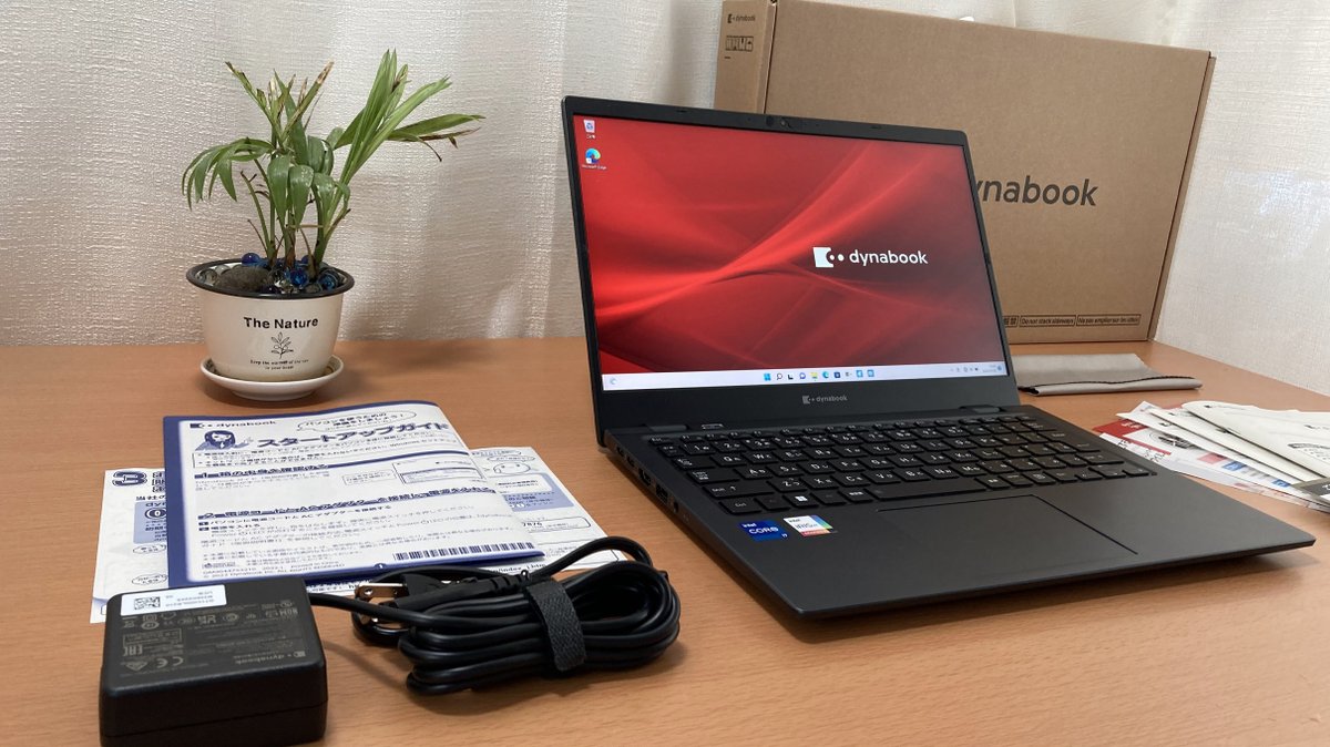 PcSelecting's tweet image. 定番の軽量モバイル「dynabook GZ/HV」をレビューしました ♪ 
第12世代Core『アルダーレイク（Alder Lake）』搭載で約850gという軽さ。
それなりのお値段にはなりますが、オススメです。

selecting-pc.com/purchasing-inf…

#アルダーレイク #モバイルPC #dynabook