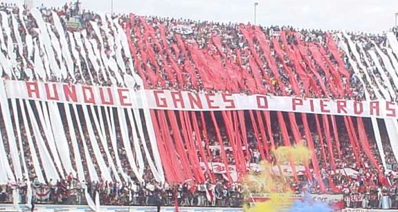 schlenkeralan's tweet image. Se pierde, se llora, pero nunca se abandona.

Aguante River, hoy y siempre!!!
