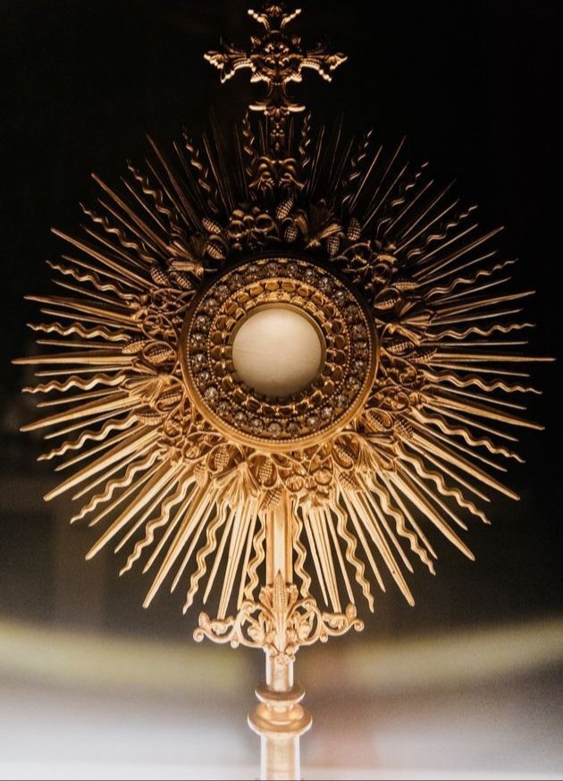 Alabado sea el Santísimo Sacramento del Altar