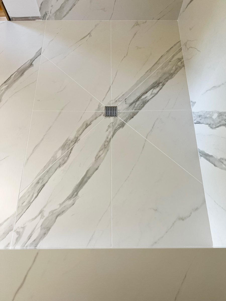 CocoTile's tweet image. Dekton Opera Barrier-Free (Curbless) Shower with Bench - part 2 #cocotile