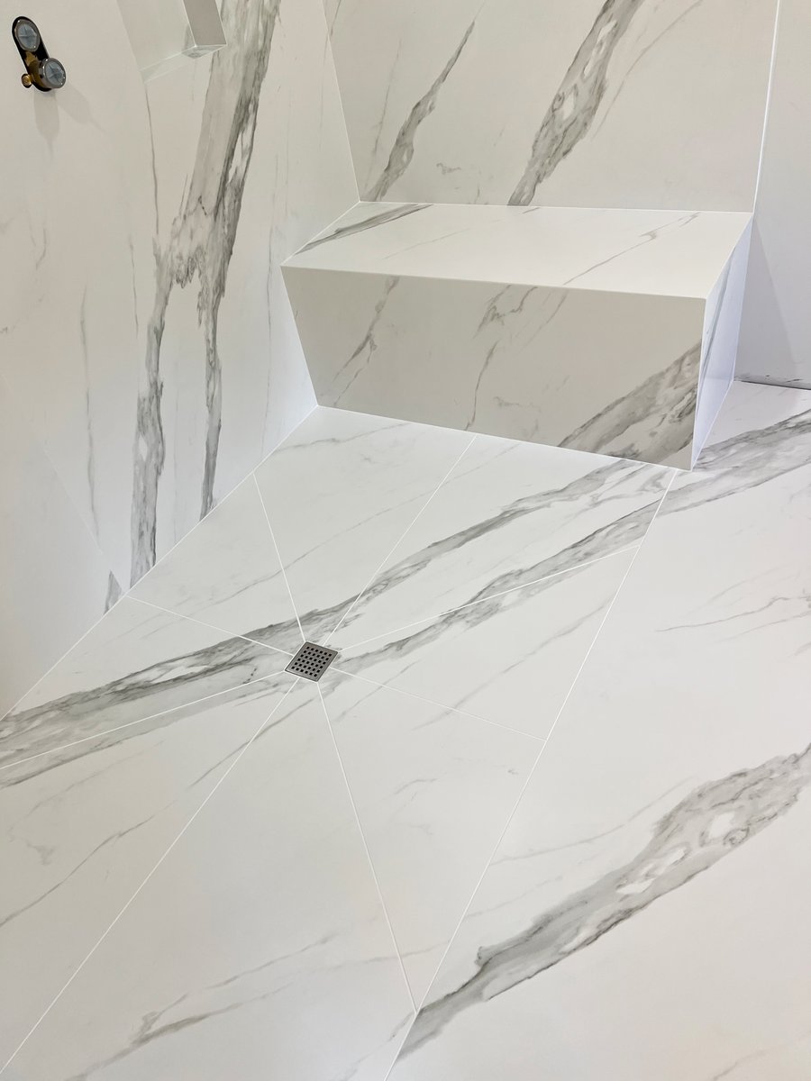CocoTile's tweet image. Dekton Opera Barrier-Free (Curbless) Shower with Bench - part 1 #cocotile