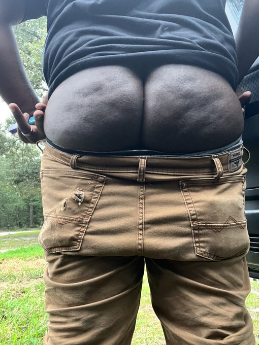 Lil late to wagon Wednesday #chub #outdoors #public #nsfwtw https://t.co/F9dpe4FiE3<a href="/tag/chub"class="tags">#chub</a><a href="/tag/outdoors"class="tags">#outdoors</a><a href="/tag/public"class="tags">#public</a><a href="/tag/nsfwtw"class="tags"><span>#nsfwtw</span></a>