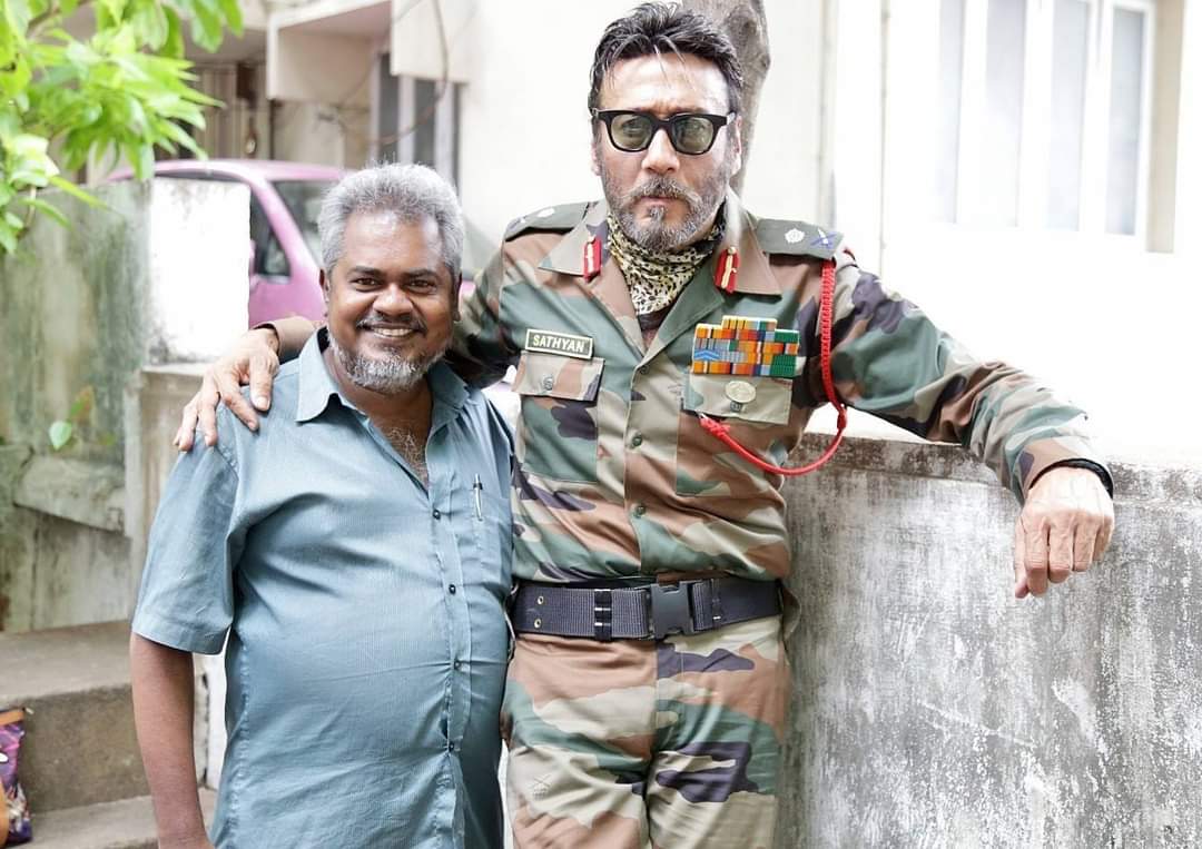 kayaldevaraj's tweet photo. #Mayavan Tamil Movie Shooting, Chennai.
I Met Bollywood Actor
#JackieShroff
Very, Very Nice Person.
@bindasbhidu @iTIGERSHROFF @icvkumar https://t.co/S31Ktd1IxL