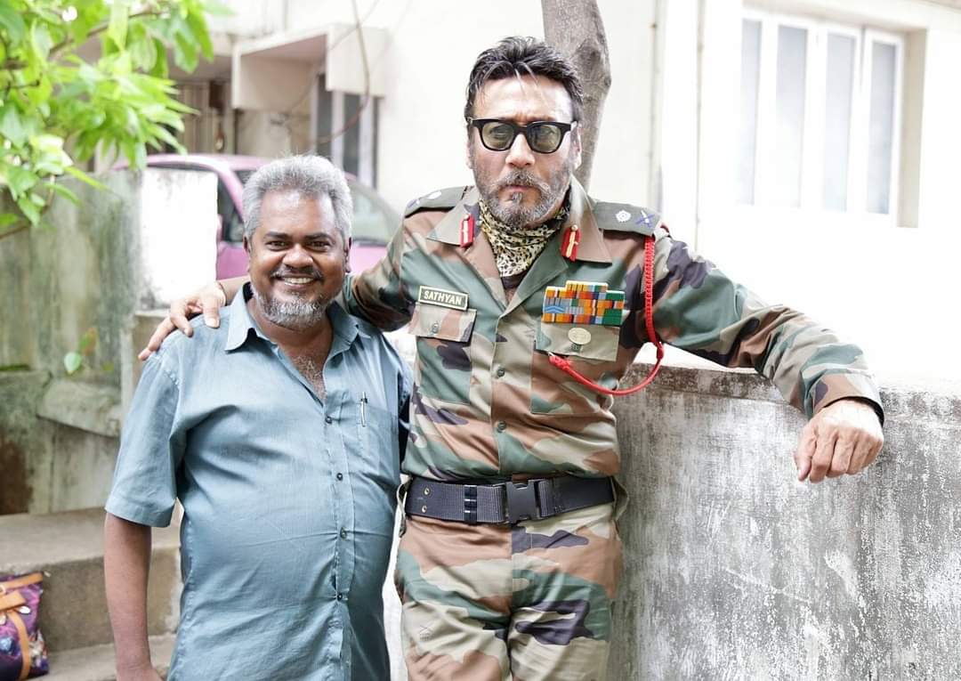 kayaldevaraj's tweet photo. #Mayavan Tamil Movie Shooting, Chennai.
I Met Bollywood Actor
#JackieShroff
Very, Very Nice Person.
@bindasbhidu @iTIGERSHROFF @icvkumar https://t.co/S31Ktd1IxL