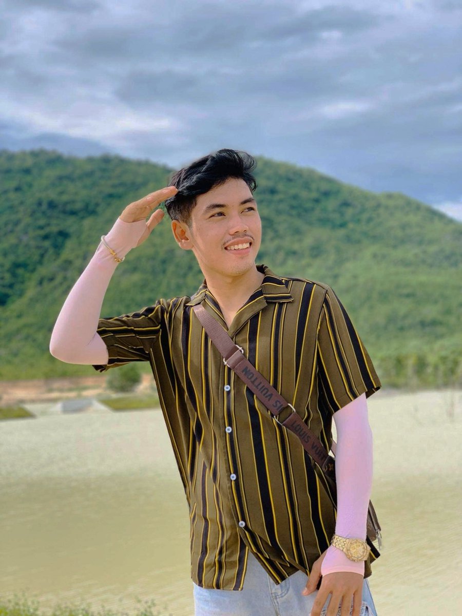 ហ៊ុន រ៉ានី tweet media