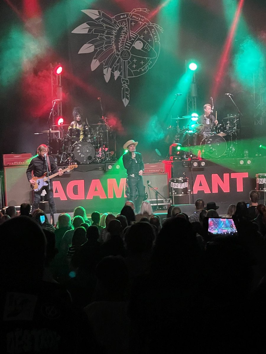 PhilDavison15's tweet photo. Great night watching Adam Ant at the Birmingham Symphony Hall. What an amazing performer. #standanddeliver https://t.co/F7dXMrs4hh
