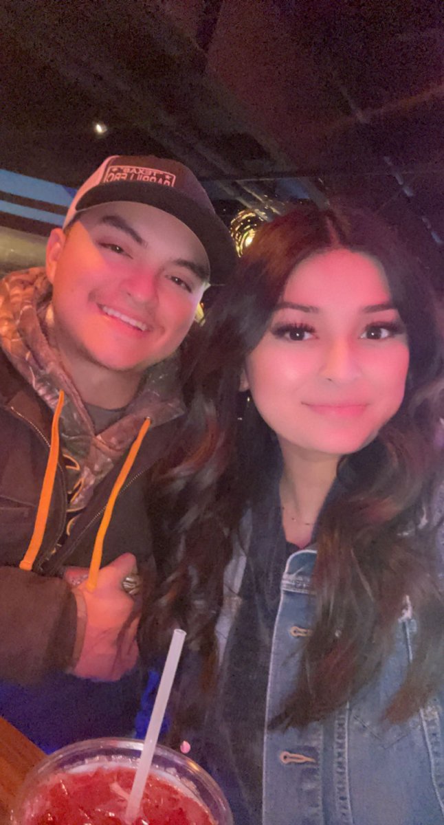 rivlinna's tweet photo. @GilbertGarza_ Happy 7 yrs 2 us Over the past 7 yrs we’ve been able to share countless memories &amp; celebrate our accomplishments together. I thank god every day he led us to each other. thanku for being my bestfriend, go-to person and the person who knows how to uplift me the most. I love you ❤️ https://t.co/EqFyulWICI