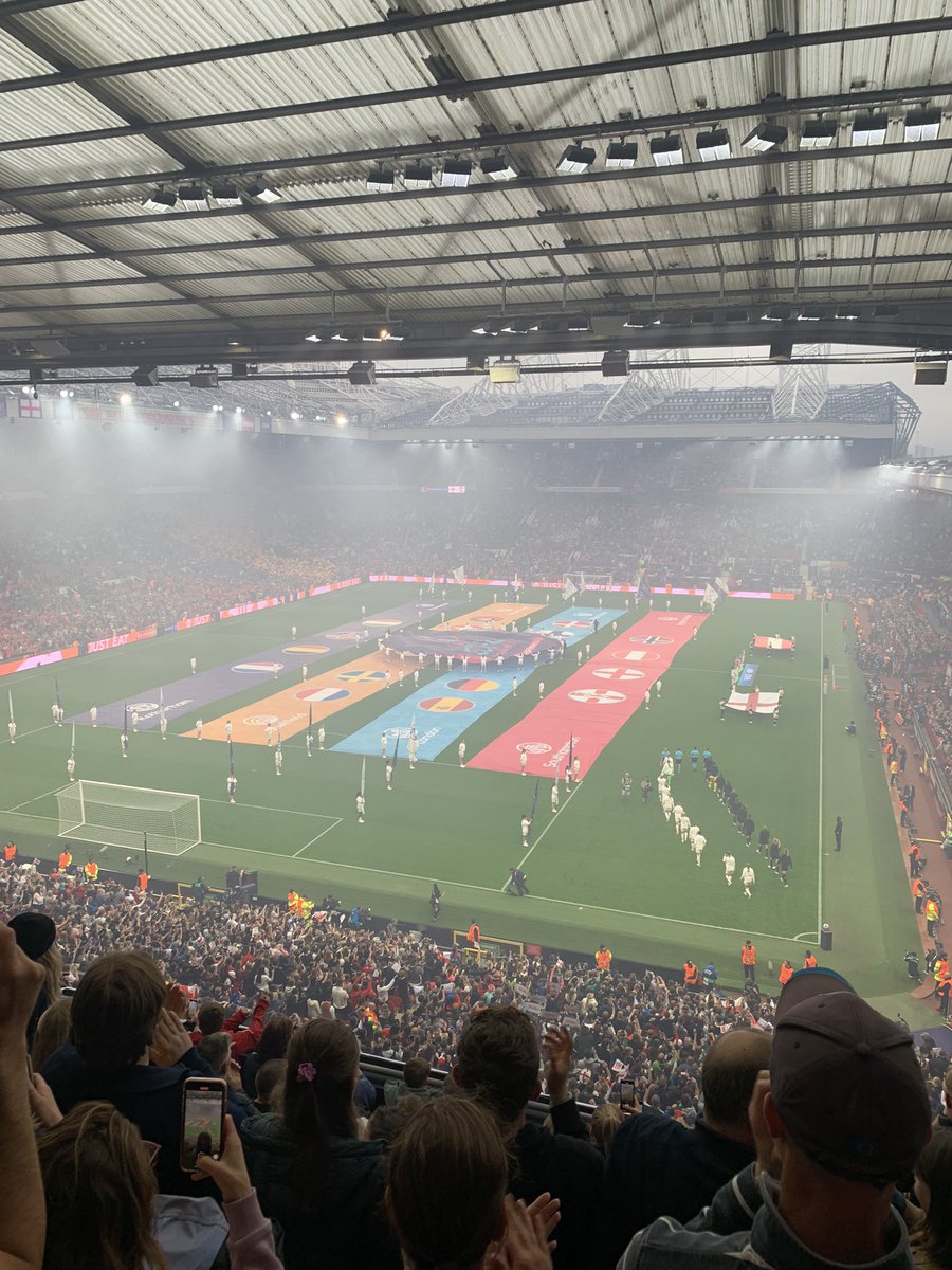 PVC_Sport's tweet image. What an experience! 

Tonight we went to Old Trafford to watch @englandlioness in the opening game of Euro ‘22.

15 students were chosen for their commitment to leadership activities with @pendlesgo 

A fantastic occasion and it was enjoyed by all! Plus, a win for England!🏴󠁧󠁢󠁥󠁮󠁧󠁿 ⚽️