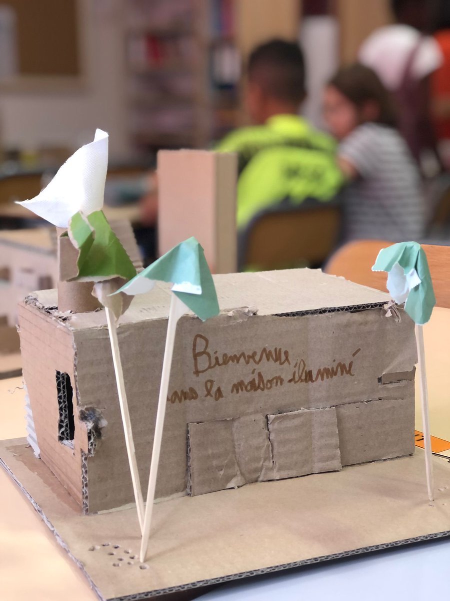 Profes <a href="/CeipToralVados/">CEIP Toral de los Vados</a> del consorcio de <a href="/CFIE_Ponferrada/">CFIE_Ponferrada</a> centrado en Revalorización EF &amp; Musica aprovechan los últimos días escolares Francia en Besançon para hacer un Jobshadowing <a href="/sepiegob/">SEPIE</a> <a href="/educacyl/">Educación JCyL</a>