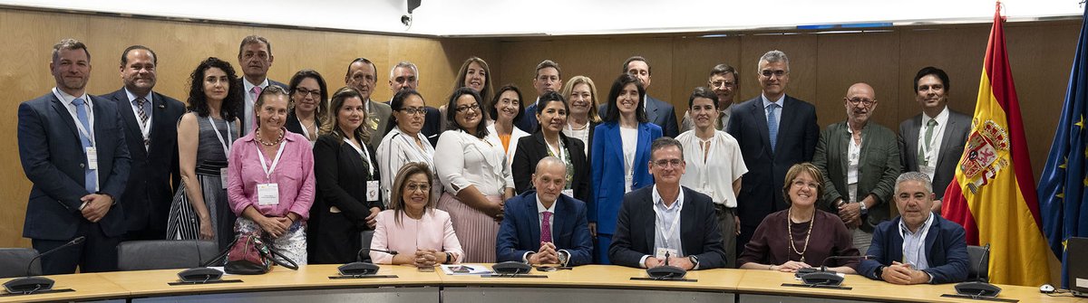camescommx's tweet photo. #NoticiasCamescom "Antonio Basagoiti es nombrado el nuevo presidente de FECECA"  ⬇️ 

https://t.co/MxFJb5nGvl

#130AñosEnMéxico #FECECA #InversiónEspañola https://t.co/gcj5YPIaSI