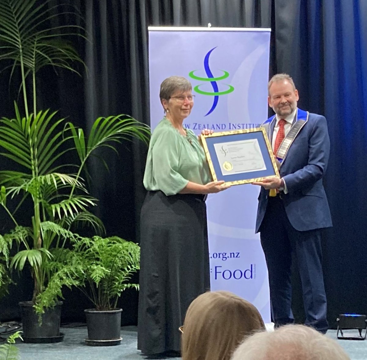 plantandfood's tweet photo. The accolades were flying for our staff at the #NZIFST dinner last night!🏆Our #Food #Safety & Preservation team, represented by Sravani Gupta, won the Significant Contribution to Food Safety Award and Lynne Scanlen was made a Fellow of the NZIFST.👏@MPI_NZ https://t.co/VUV1r62wB4