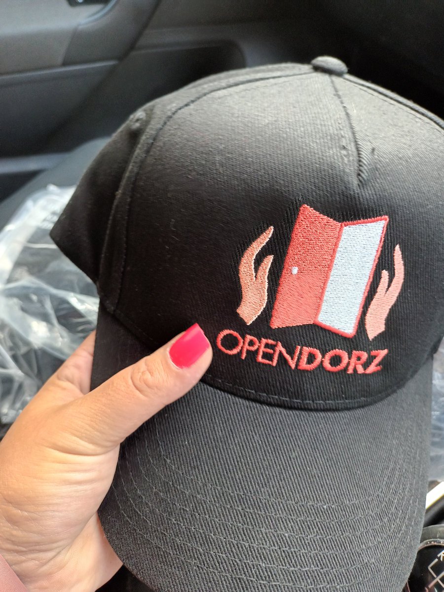 😍 new hats arrived today 👌