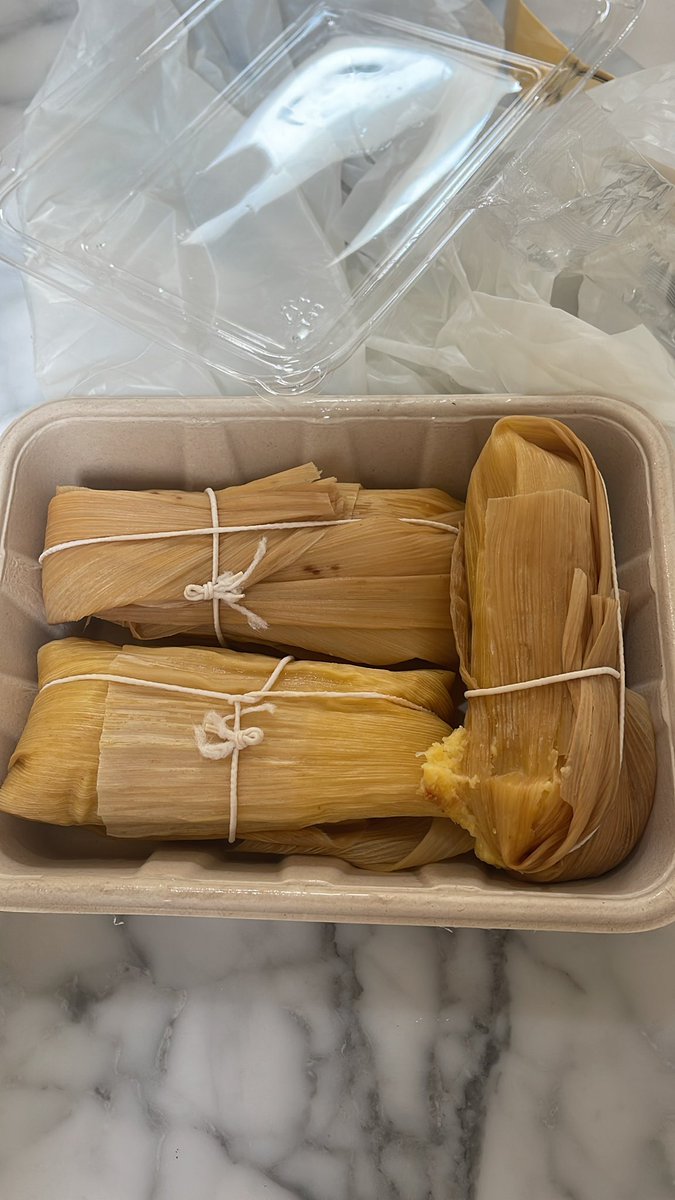 thekatsouza's tweet photo. I literally love my co workers sm but sometimes a girl just wants one tamale now I’m a mother of 3 https://t.co/Yp1MRzkxOv