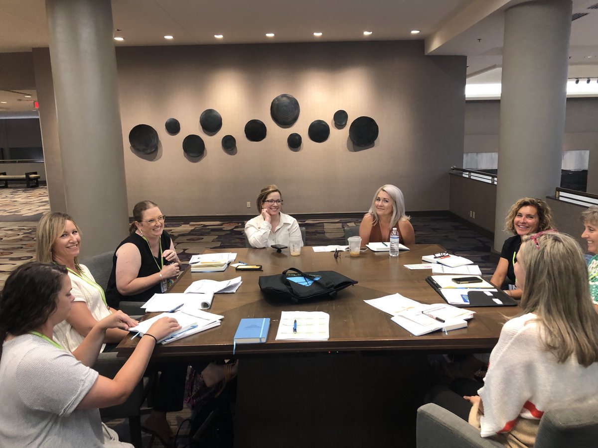 jeffjones333's tweet photo. Team time after a full day of great learning for the ⁦@OneontaHighSch⁩ team. My favorite time! And the great ⁦@mikemattos65⁩ stopped by for some encouragement. Great Day! Fired up for Day 2. ⁦@SolutionTree⁩ https://t.co/6cS9TvED3R