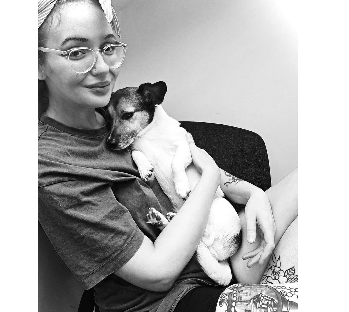 doodlebeck's tweet photo. Ignore me in my natural scruffy state, but this boy has my heart 🥺🥺😭 https://t.co/9c9nQANB51
