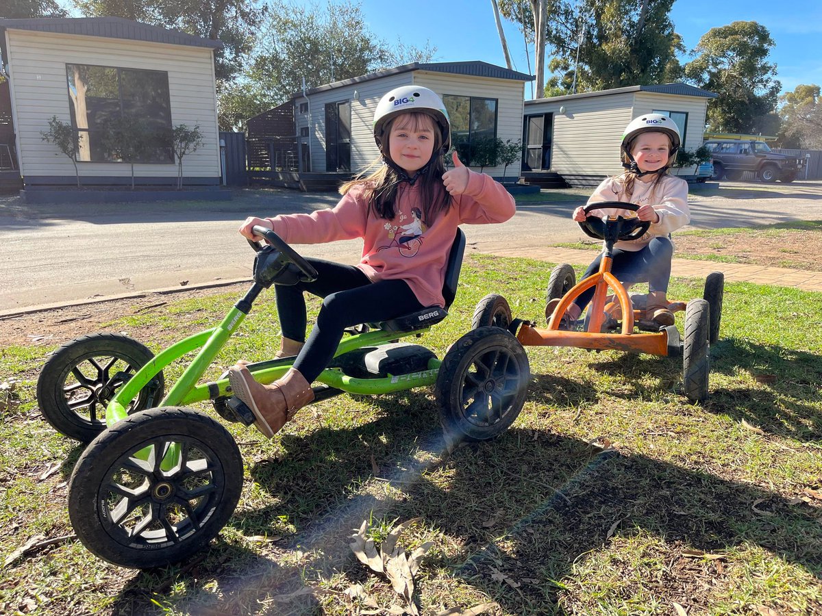 STAY 3 PAY 2😎
Stay 3 nights in our Standard Cabin, Villas, Superior Cabins and Deluxe Cabins, you'll only pay for 2 nights Members Deal Only!!
big4.com.au/caravan-parks/…