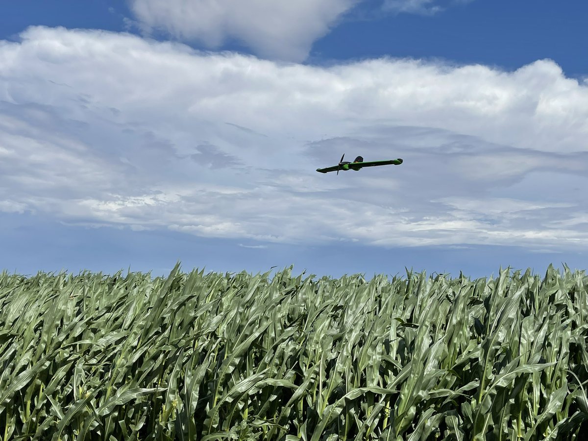 🌽 John and my sidekick, Quila 🌾 tweet media