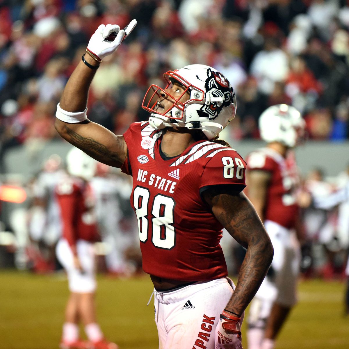 ● WR Spotlight ● Devin Carter - NC State • Carter is a big play threat who's caught 93 passes for 1,500 yards 8 Touchdowns in his career averaging 16.1 yards per catch. The Wolfpack receiving corps will be a big strength for Devin Leary this season.