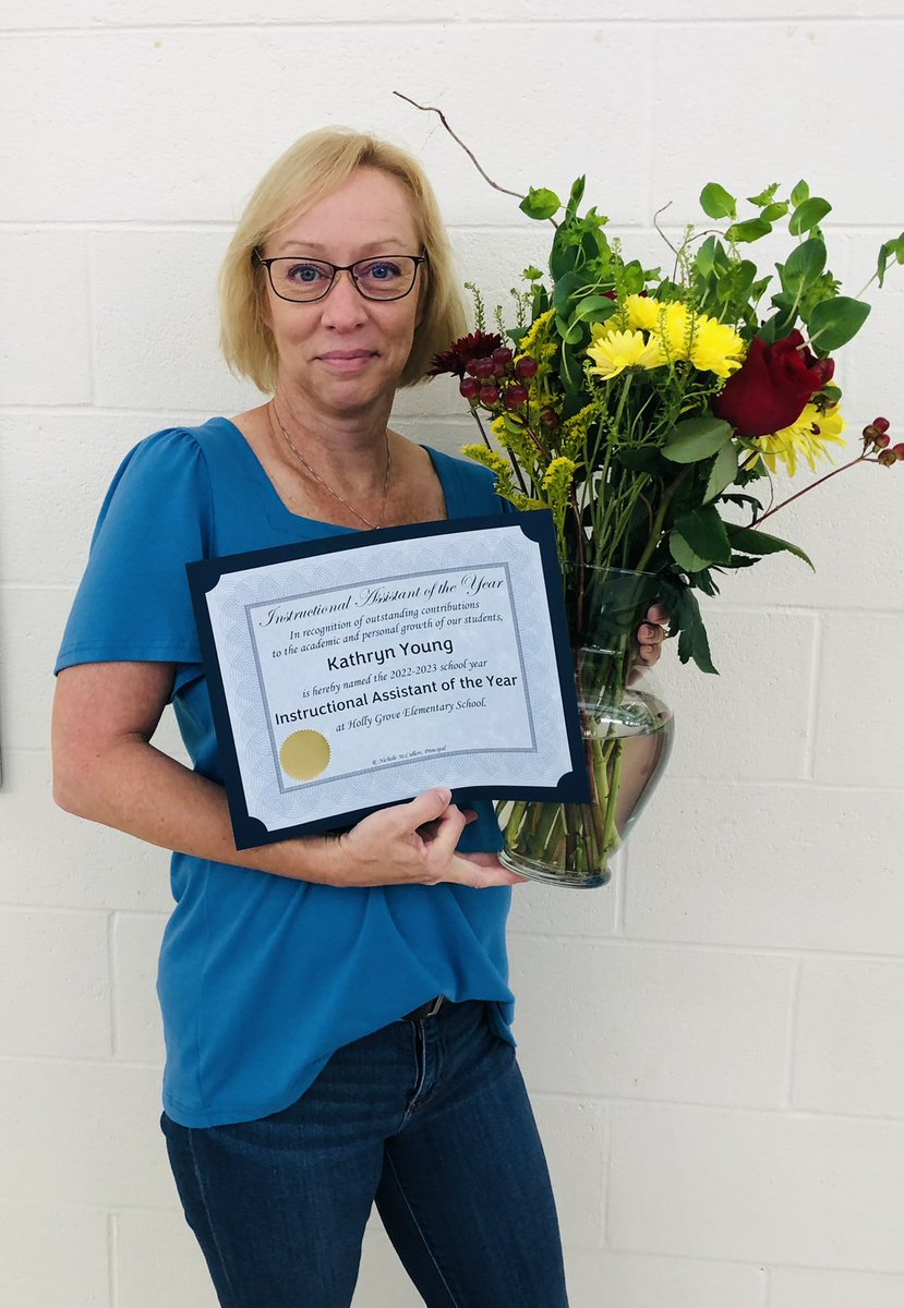 We couldn’t be more excited to announce that our Instructional Assistant of the Year award goes to the extremely hard working and contagiously positive, Mrs Kathryn Young! From all of us in the educational community, congratulations 🎉🎈