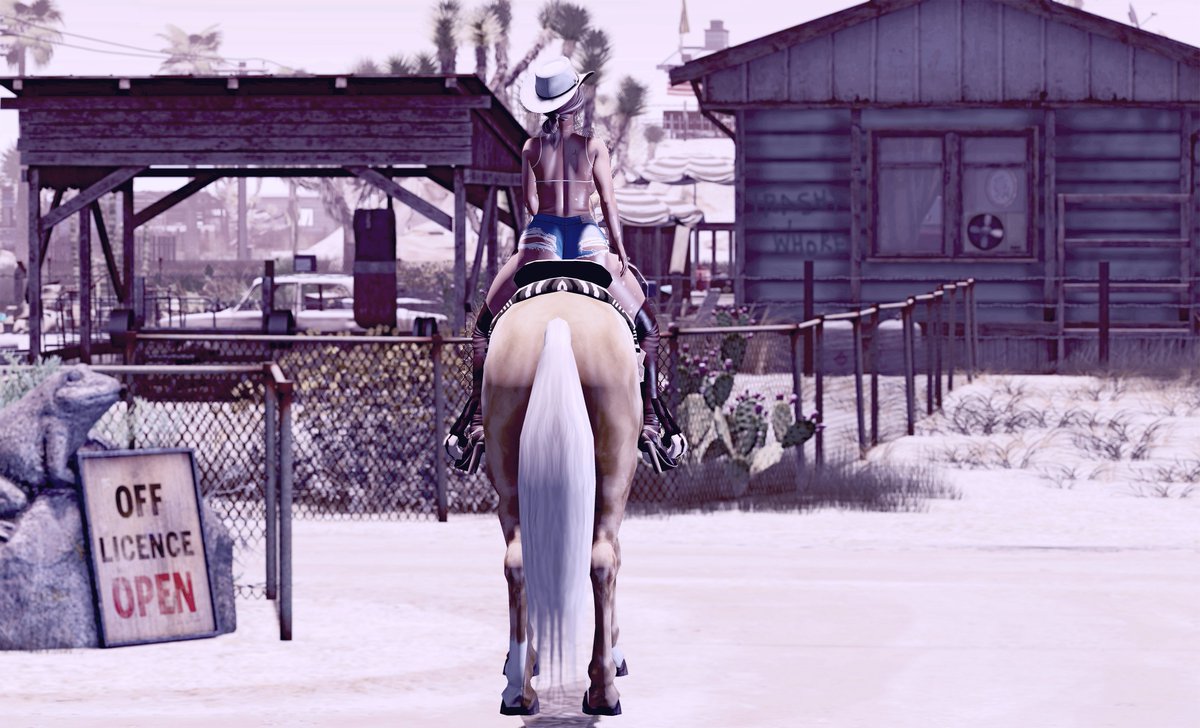 nikky_turquoise's tweet photo. Sexy Rodeo .... what a ride *winks.
#secondlifeonly #themonarchysl #SecondLifePhotos #secondlifebabe
@TheMonarchy_SL https://t.co/QW8It83yH5