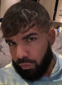 nICEforwhat64's tweet photo. Drake the type of guy to ask Chima when the ICE page is up. #LazaridisICESpring22 https://t.co/konpOWjjuQ