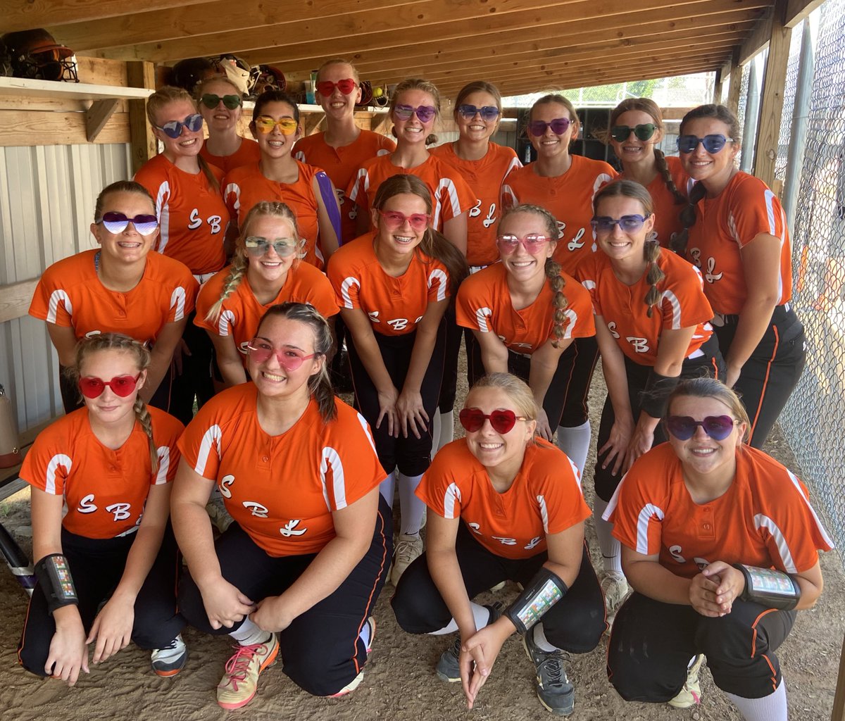 Bring your sunglasses and beat the HEAT to cheer on your warriors for their first regional game😎☀️
📍HOME
⏰ 7:00
Vs. Cherokee