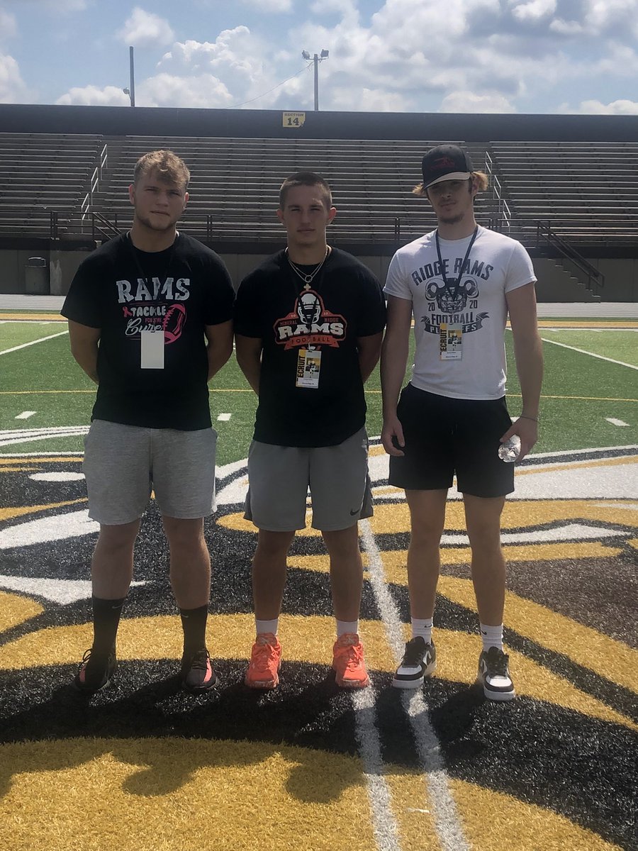 VTriston10's tweet photo. Had a great visit at @BWYJFootball, thanks @EthanNichol10 for the invite and tour! https://t.co/ekrn3yQz3j