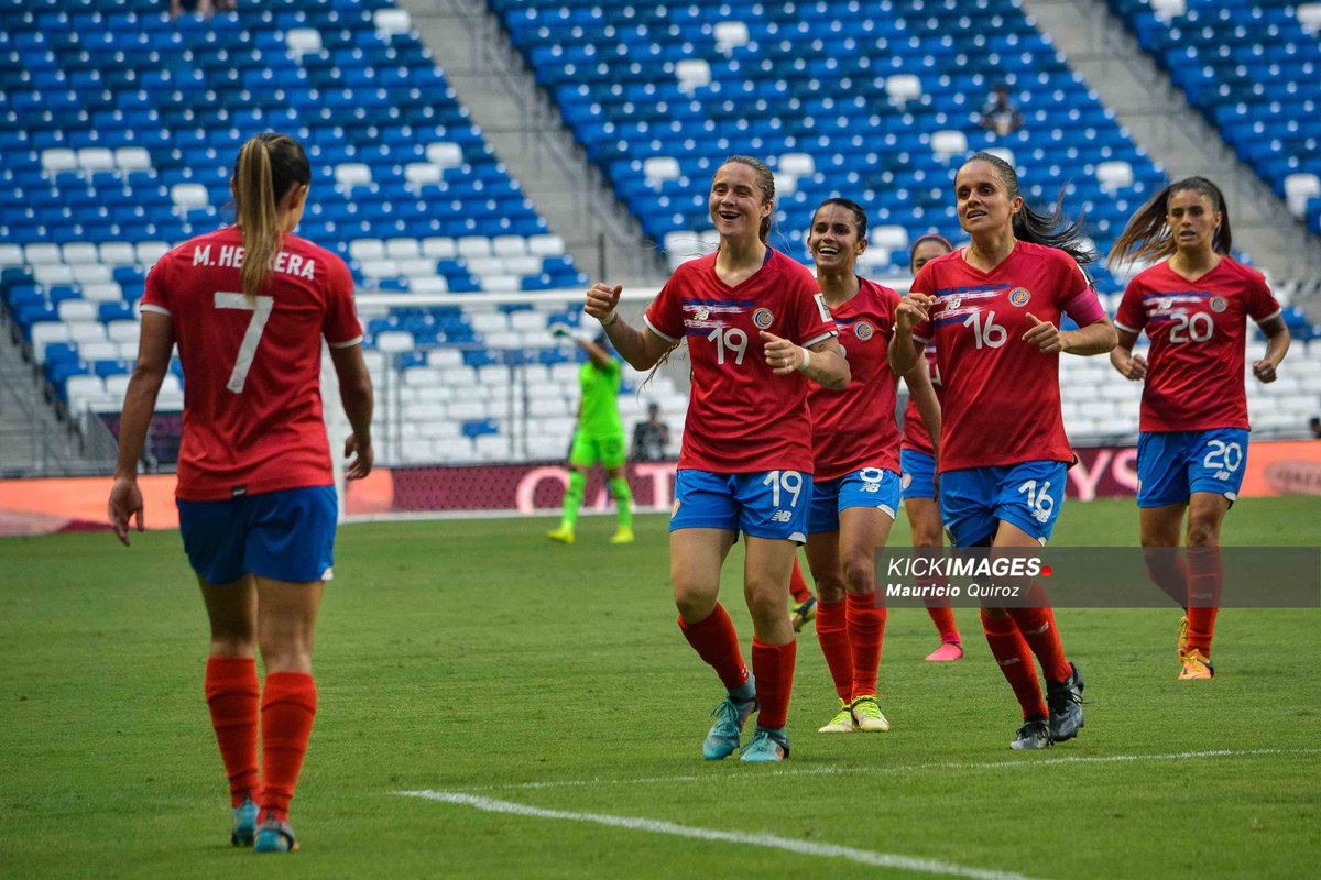 kickimages's tweet photo. Segundo día de la @ConcacafW 22 con triunfo para la @fedefutbolcrc sobre Panamá por marcador de 3-0.

📸 @mauquimar 

#CWC #ConcacafW https://t.co/Bt29v0WELa