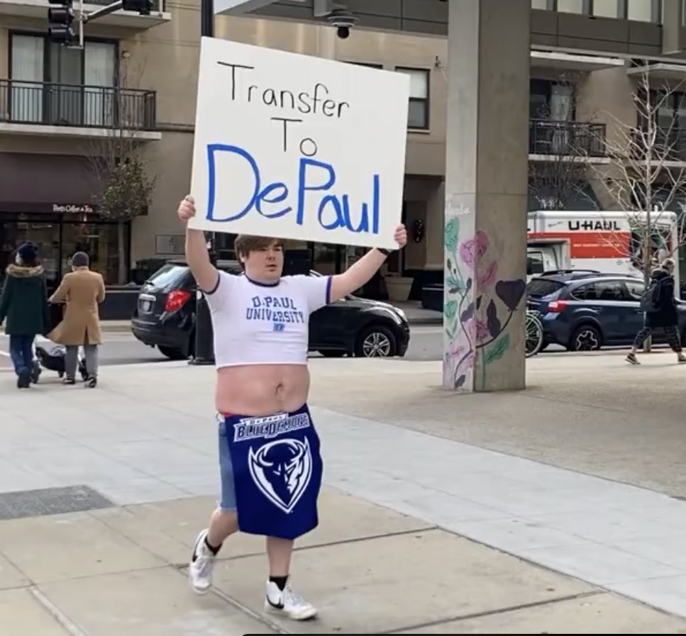 LEAKED: Pictures of Stubbs outside of Caleb Murphy’s house moments before he decided to leave USF