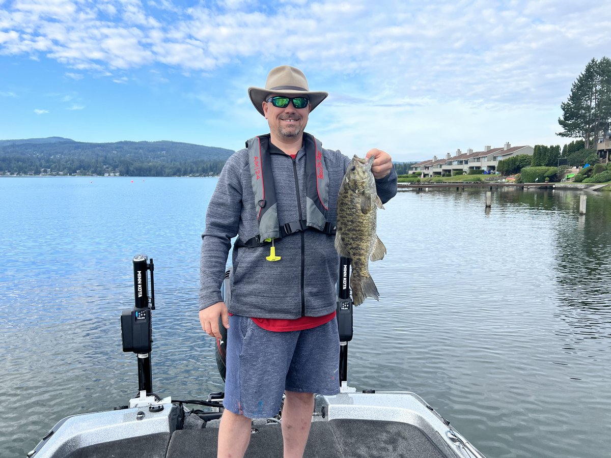 365Charters's tweet image. St. Croix Bass X rods delivering for a father son trip today.  #bestrodsonearth #stcroixrods @stcroixrods #humminbird #minnkotamotors #bassproshop #teamcabelas #itsinmynature