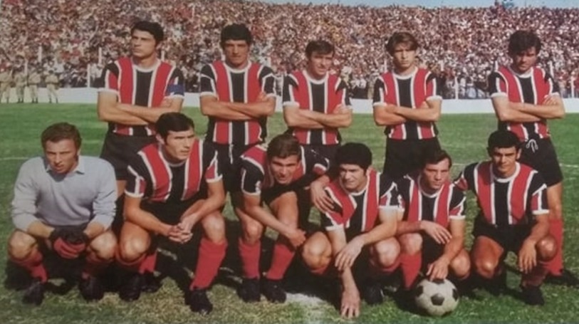 #6deJulio
Un día como hoy gritabamos ¡Campeones!

Y lo seguimos gritando 🇾🇪🏆
1969-2022