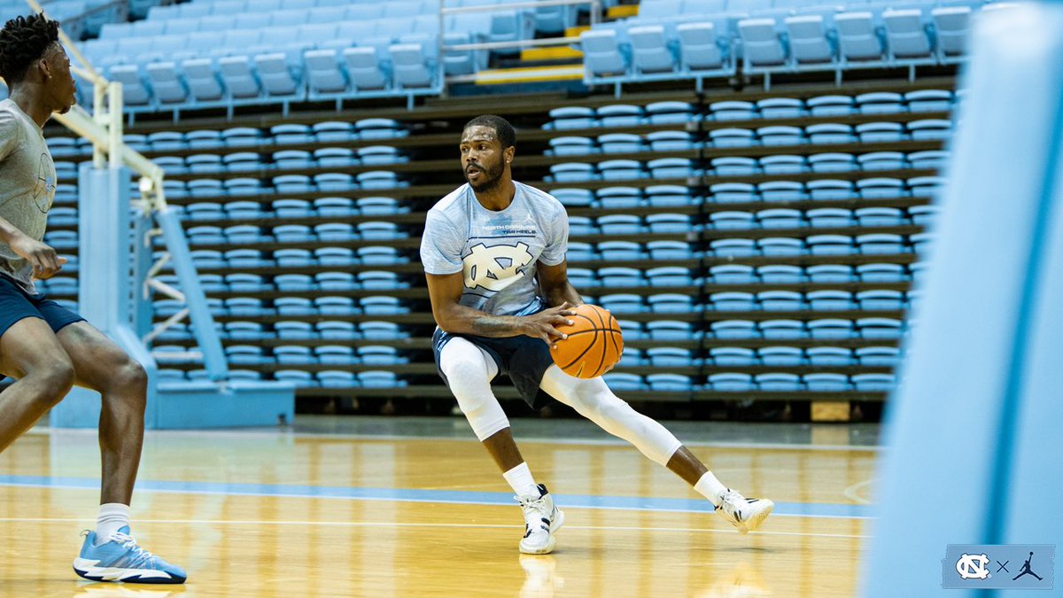 unc basketball team shoes