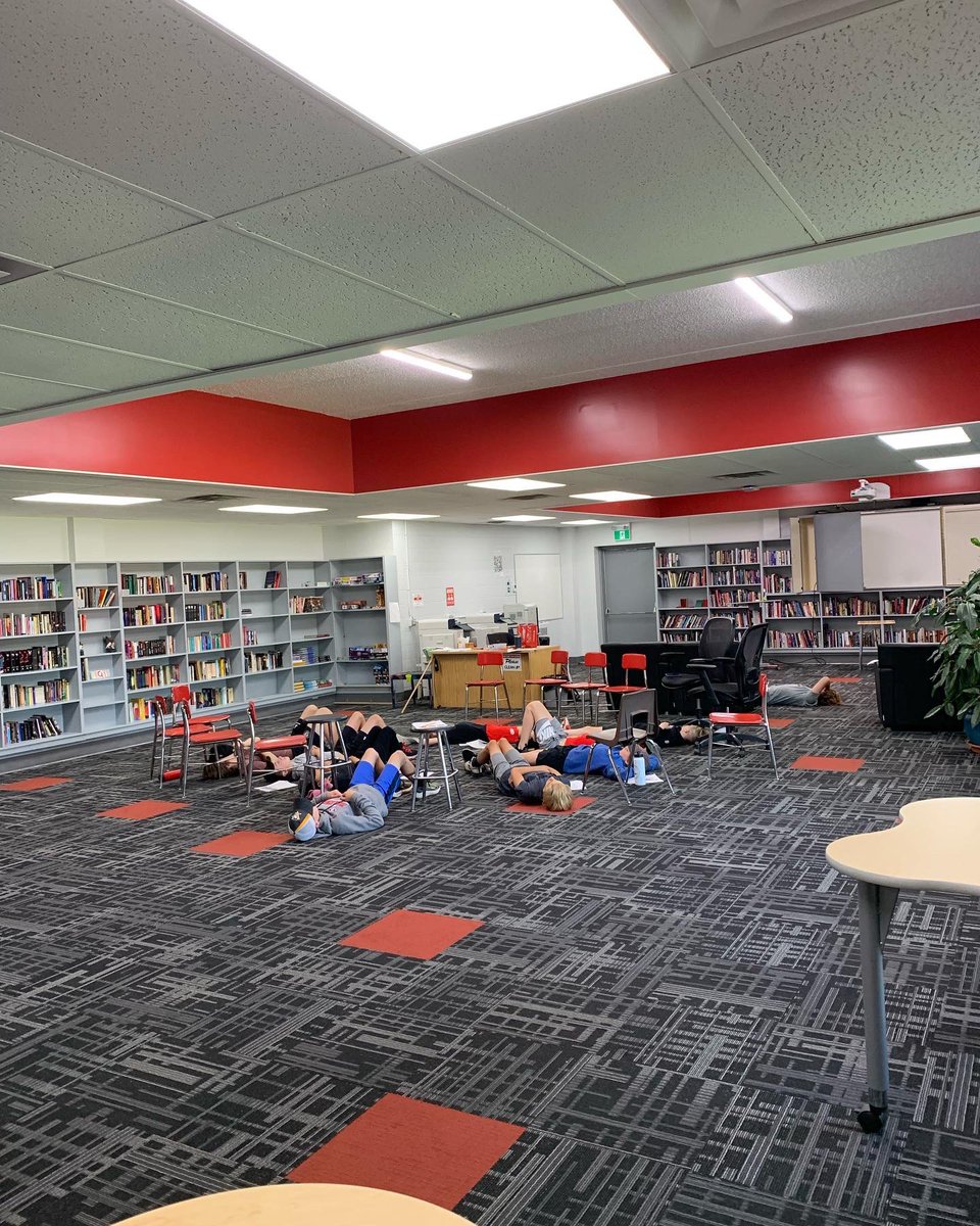 Thanks to @NotreDameHounds for the opportunity to work with camp athletes in self awareness, confidence, goal setting and mindfulness.