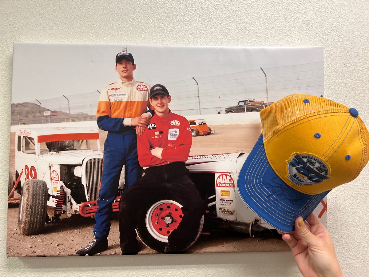 LVMotorSpeedway's tweet photo. 𝗚𝗜𝗩𝗘𝗔𝗪𝗔𝗬
Win a #StarNursey150 hat signed by Kyle Busch!

To Enter
Like and RT this tweet
Must be following @LVMotorSpeedway 

A winner will be chosen + messaged by the official Las Vegas Motor Speedway account on 7/11. https://t.co/5CcXypKSRv