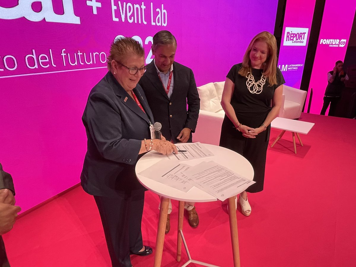 luciovaquero's tweet photo. COCAL y PCMA firman un acuerdo de colaboración uniendo fuerzas para seguir desarrollando la industria de reuniones de Latinoamérica! Felicitaciones Elizabeth Tovar y Sherrif Karamat👏👏👏 @SherrifK @etovardeg #experienciacocal38 https://t.co/ubZnXqPwAg