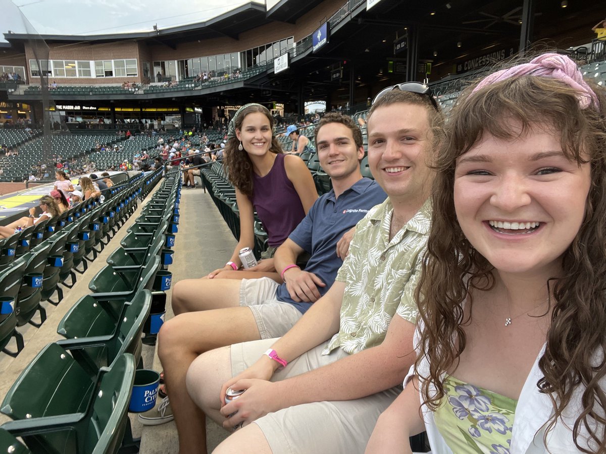 ✨Light the sky, Fireflies! #letsglow <a href="/ColaFireflies/">Columbia Fireflies</a>