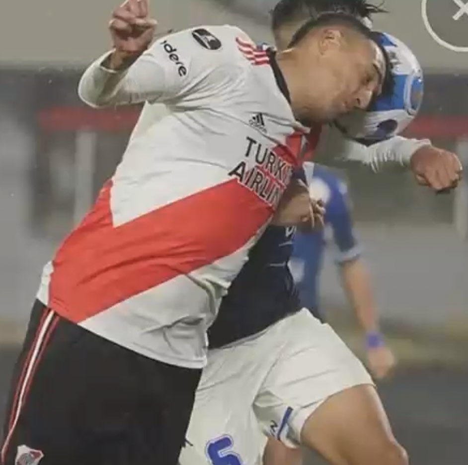LucasBeltramo's tweet photo. Donde no hubo mano es en el VAR. https://t.co/tkAS28Gn64