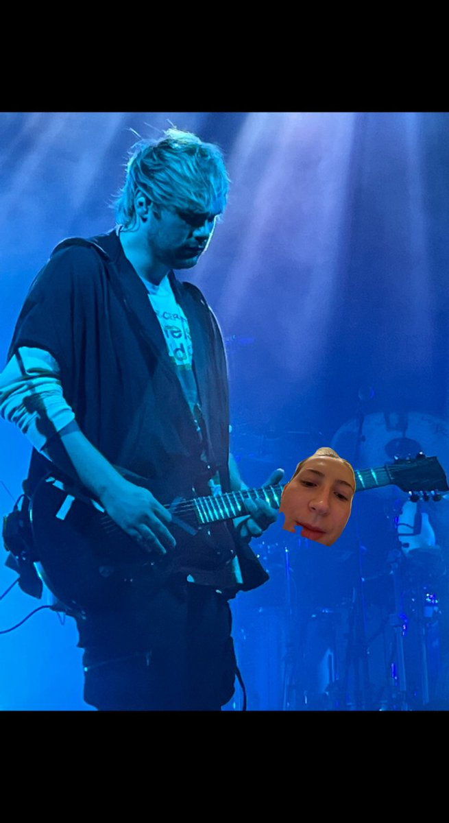 irwinfades's tweet photo. Update, I watermarked my pictures of Michael with an awful image of myself but hereโs Michael from Denver๐ญ #5sosdenver https://t.co/nA5IHr5Pxr