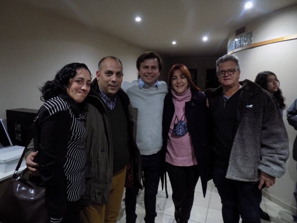Efectoiguacel's tweet photo. #ValentinAlsina PRESENTE en #LomasDeZamora #JavierIguacelGobernador2023 #JavierIguacel2023 #YoMeAtrevo #Yvos @LavandeiraLaura @CirculoSocioCAI @ClauDeLellis @iguacel2023 @LaProvincialJCP @LaProvincial_M @IguacelMdQ @LibersXIguacel @ramirouretaarg
@Ojo_Kritico @marcalpalazzolo https://t.co/3vaZxVV3BT