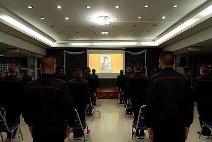 TPAskqSovFy7Jln's tweet photo. มณฑลทหารบกที่ 27 กิจกรรมสันทนาการบำรุงขวัญทหารใหม่ ภายหลังจบการฝึกทหารใหม่ ก่อนปล่อยลาพักกลับภูมิลำเนา เพื่อผ่อนคลายหลังการฝึก  #Bootscamp65 
#น้องคนเล็ก​
#กองทัพภาคที่2
#กองทัพบก https://t.co/niZJDNoba3