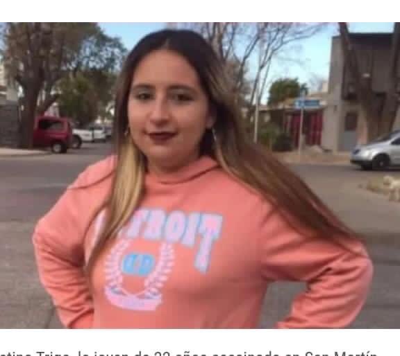 Luna_pacheco19's tweet photo. Patricia Rodríguez, 31 años, mamá de una nena, asesinada a golpes por su ex pareja, envuelta en film y enterrada.
Vanesa Concha, 29 años, mamá de una nena, estaba embarazada, fue asesinada por su novio que la colgó de un árbol para simular un suididio. https://t.co/CjUBkzQSg3