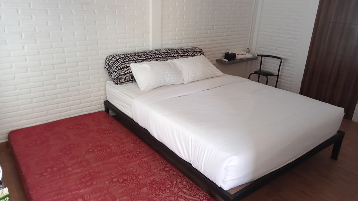 Sonia_Rebecca's tweet photo. Ada room ada villa, available ya yang mau liburan ke Batu, harga murah bersahabat.. view bagus, akses dekat jalan utama, dekat tempat wisata, https://t.co/MXaaWb3jIB