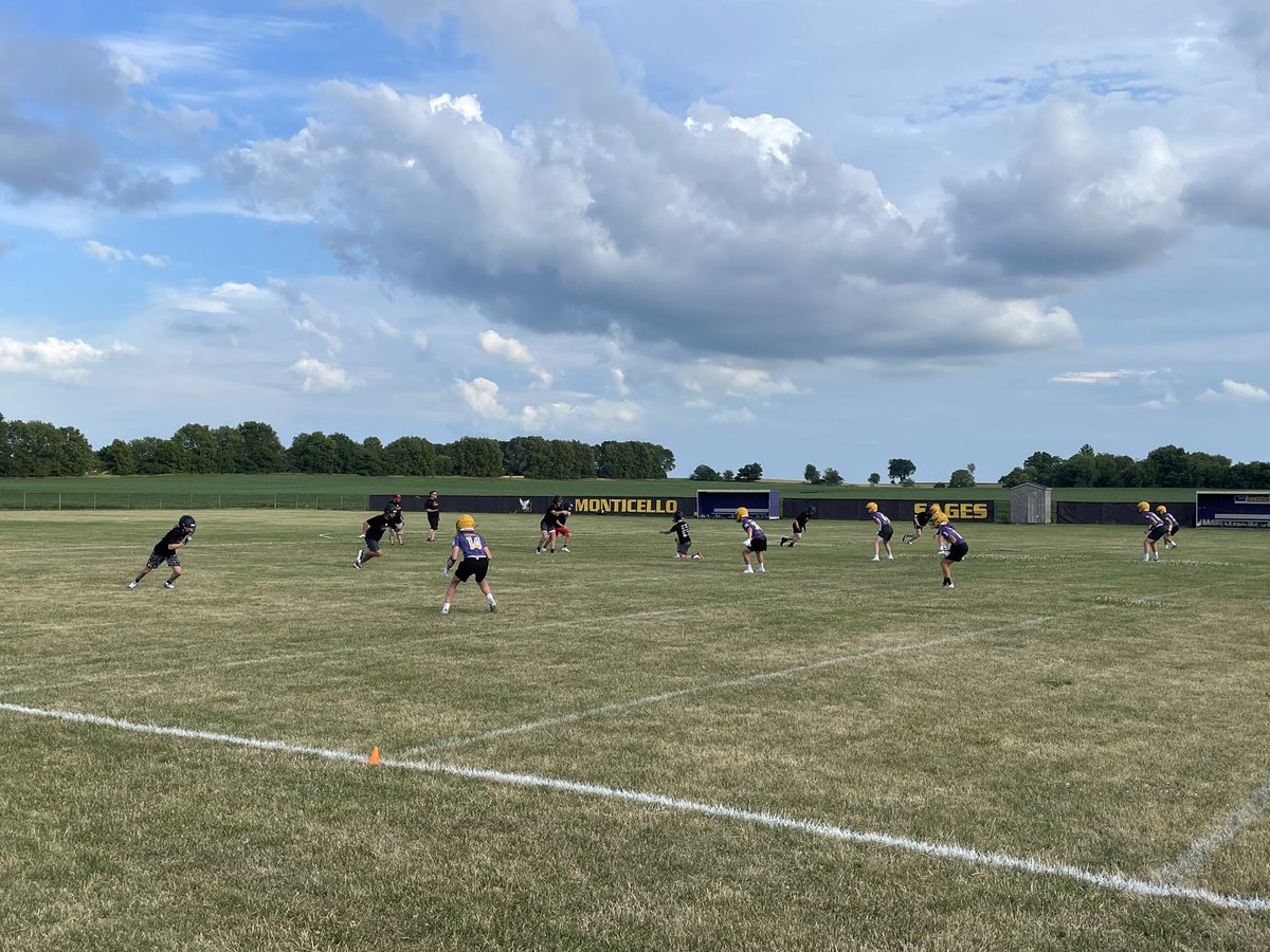 SagesAthletics's tweet photo. @SagesFootball 7 on 7 kicked off tonight! The Sages welcomed Sullivan, Charleston and Hoopeston! Great to see the players in action, but I may be partial to the lineman challenges #Trenches #TirePull #GoSages https://t.co/cRGzcKymST